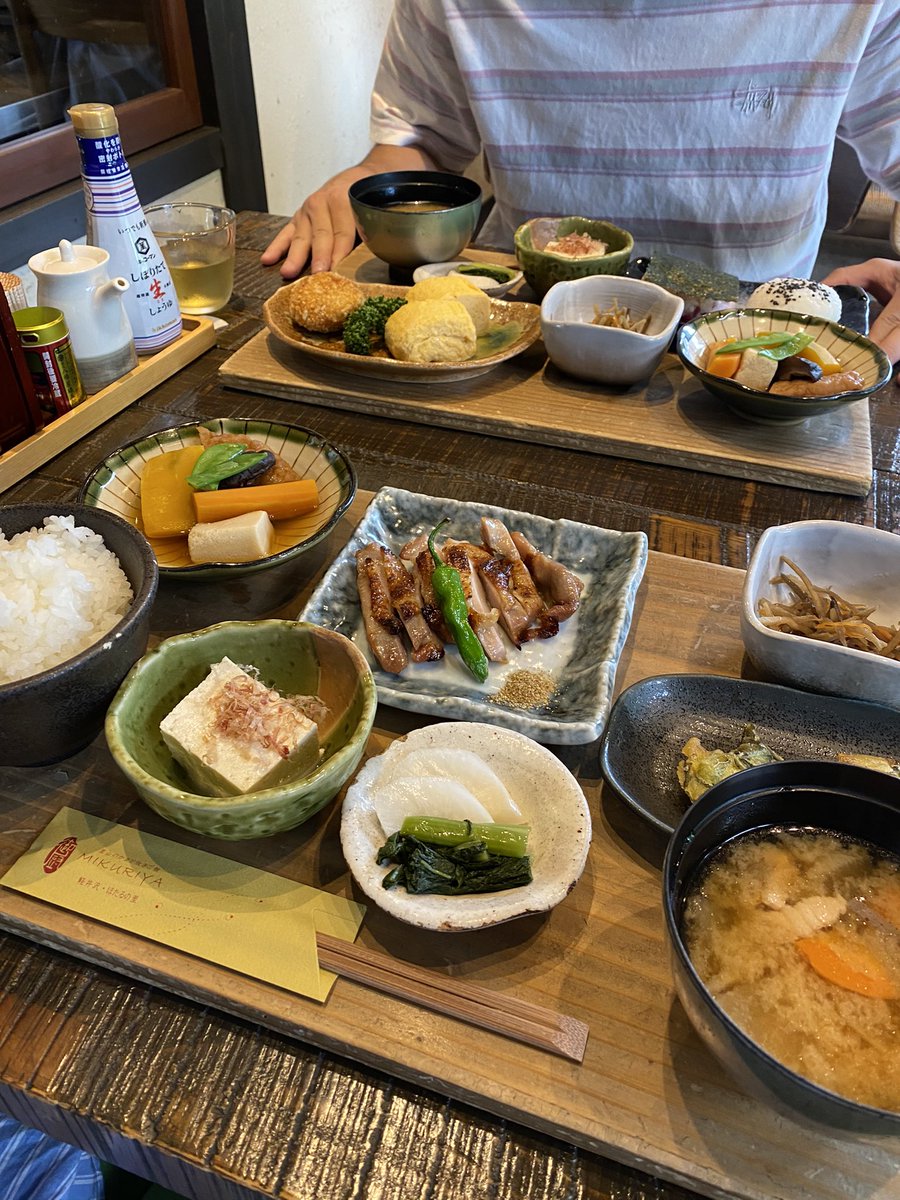 yukanooon's tweet photo. 軽井沢が最高だった件。
(旦那の誕生日旅行だけど、私の行きたい所に行って、美味しいものをひたすら食べまくる作戦。大成功〜✌️え) https://t.co/pppxQvm7AB