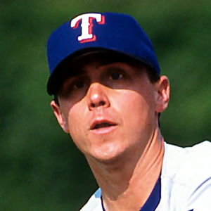 Happy Birthday to former pitcher Randy Flores. 