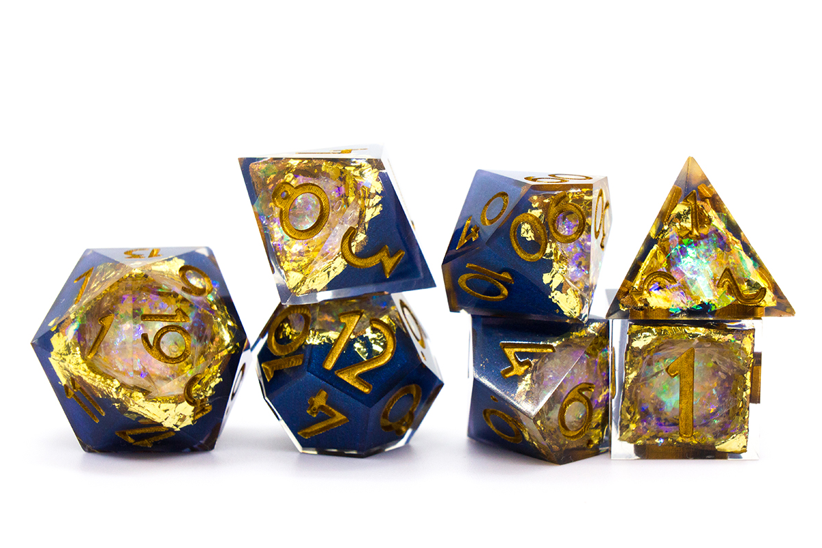 It was my best friend's birthday this week and I made a set of custom dice for his new wizard :> They were a lot of work, but I LOVE how they turned out. Fun thing: I made these before knowing the concept art for his character... and suprisingly they are a perfect fit ♥