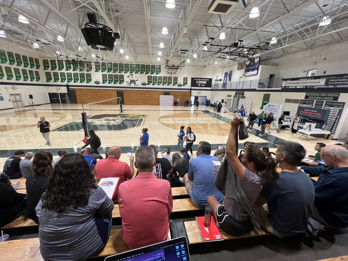 BGHS_Volleyball's tweet photo. Our coaches getting in a little training before the season π
#together #WeB4Me #BGHSVB #coachesclinic #IHSVCA #trainhard
Thank you @ihsvca for putting this together! https://t.co/0thX0j2LIS
