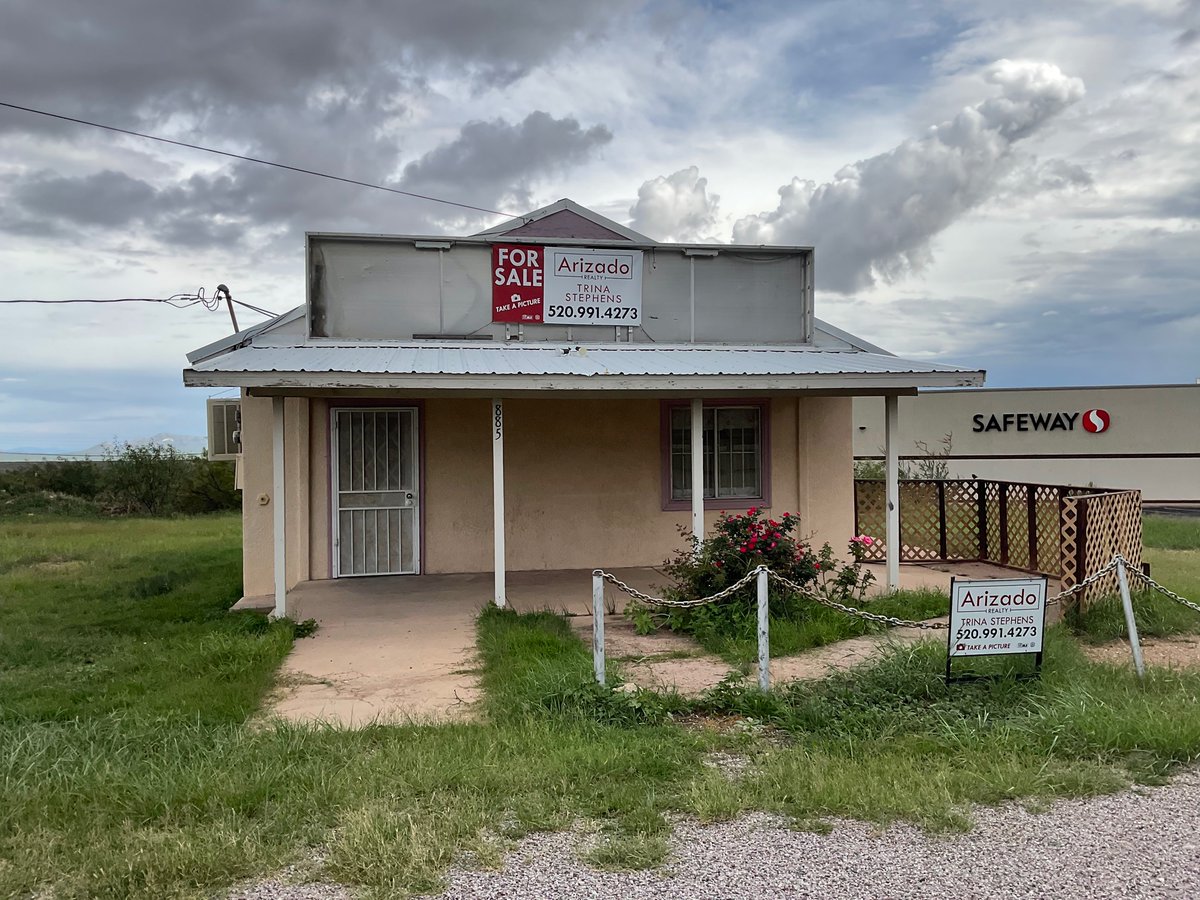 42spirits's tweet image. Pyewacket42’s new home! Coming to Bisbee and online in September selling bulk herbs, teas, coffee and spices;
Superfoods, mushrooms, plants, art and vintage items.