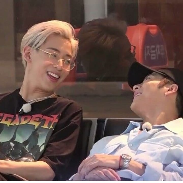 Prang200297's tweet photo. พี่น้องคนเก่งงงง💚
#JACKBAM_KPOPMASTERZBKK
#2022KPOPMASTERZ_BKK https://t.co/4yxqflNMW8