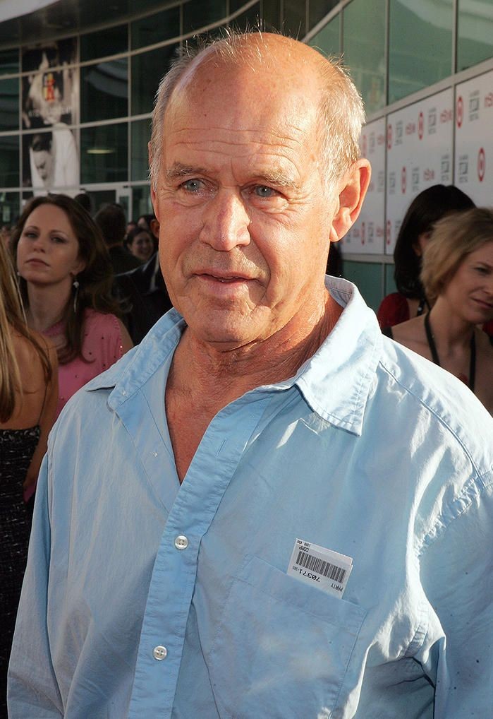 Happy birthday to Geoffrey Lewis! He played Chuck in the show! 