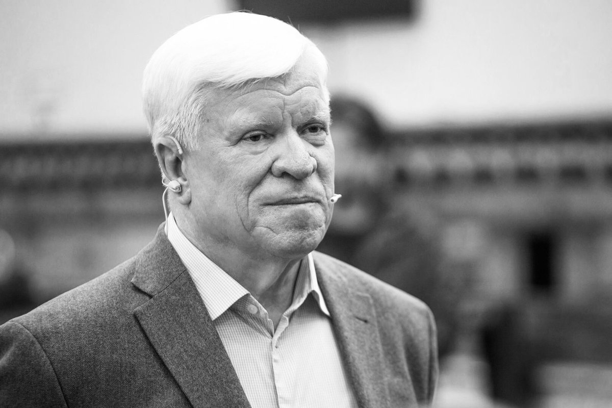 mrsorokaa's tweet photo. Russia bombed Mykolaiv, killing agrarian tycoon Oleksiy Vadatursky, 74, and his wife Raisa.

He was the founder of Nibulon, one of Ukraine’s largest agricultural companies. His net worth was $430 million.

His house was directly targeted, it might been a preplanned assassination. https://t.co/2Pig2msmoU