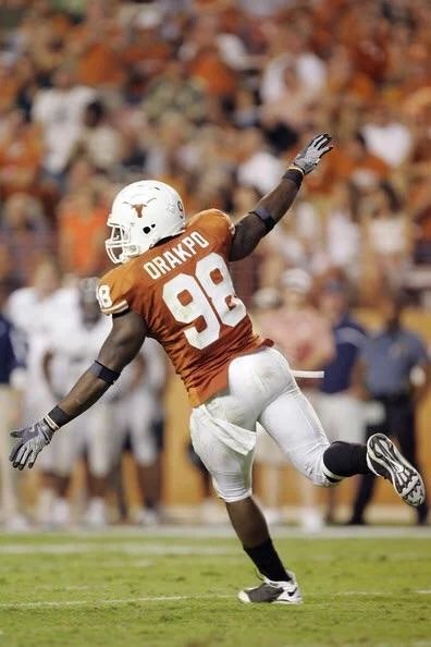 Happy Birthday to Brian Orakpo . 