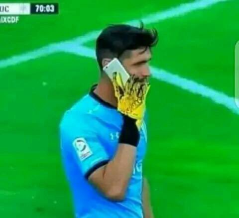 "Babe wait there's a counter attack"

"Ahh do not end the call.. it's just Haaland"