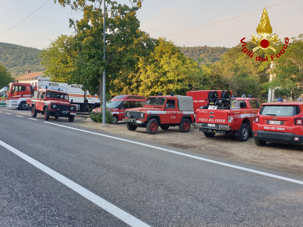 OmarNews24's tweet photo. AGGIORNAMENTO INCENDI FVG https://t.co/D6fDHSdu9a #incendio #Carso #ValResia https://t.co/KN2oJsHoTq