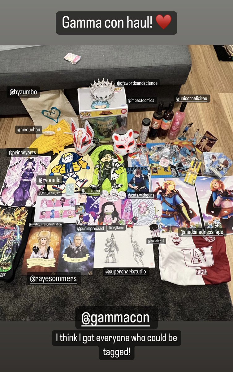 Had a great weekend at <a href="/GAMMACON/">GAMMA.CON</a> with <a href="/Alchemy_03/">Alchemy_03 | I WAS ON STAGE WITH GAME GRUMPS</a> &amp; <a href="/BurrowsRed/">Burrows</a> and even got to dress up a little! Now time to rest 🥰👏🏼

Will tag artists whose accounts I find, below too! ♥️