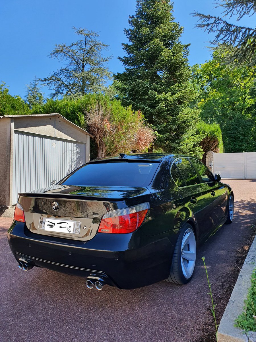 beaze77's tweet photo. Ma beauté 😉 j'ai presque atteint ma config souhaité depuis toujours, encore quelques efforts et je serait au bout du projet 👍🏻 #BMW #E60 #packm #fullblack #serie5 #stance #bmwlife #bmwlove #Passion #cars https://t.co/gPmx1ENnhr