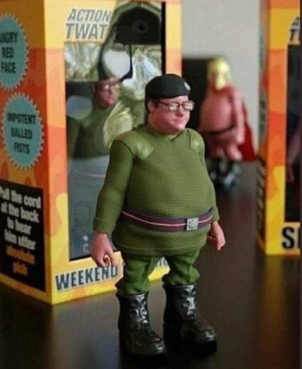 @luckyma_man @jasper_jas1 His other alias, modelling for Action Man?