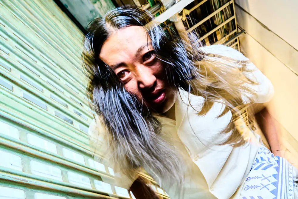 次の目標はロン毛の白髪。本当にずっとフザケていたいので、こんな感じ