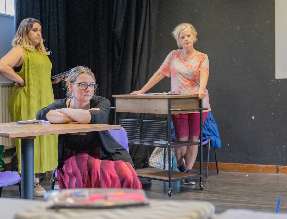 BakerAndRyall's tweet image. More rehearsals! 🎭🍷#
#NewMusical @swkplay 

@mrstephenhoo @SamKipling96 @WendyMorgan @Niallransome @charlie_ryall #NancyZamit @Shelleyiams @richardjonbaker 

📸 @maxanth_ny