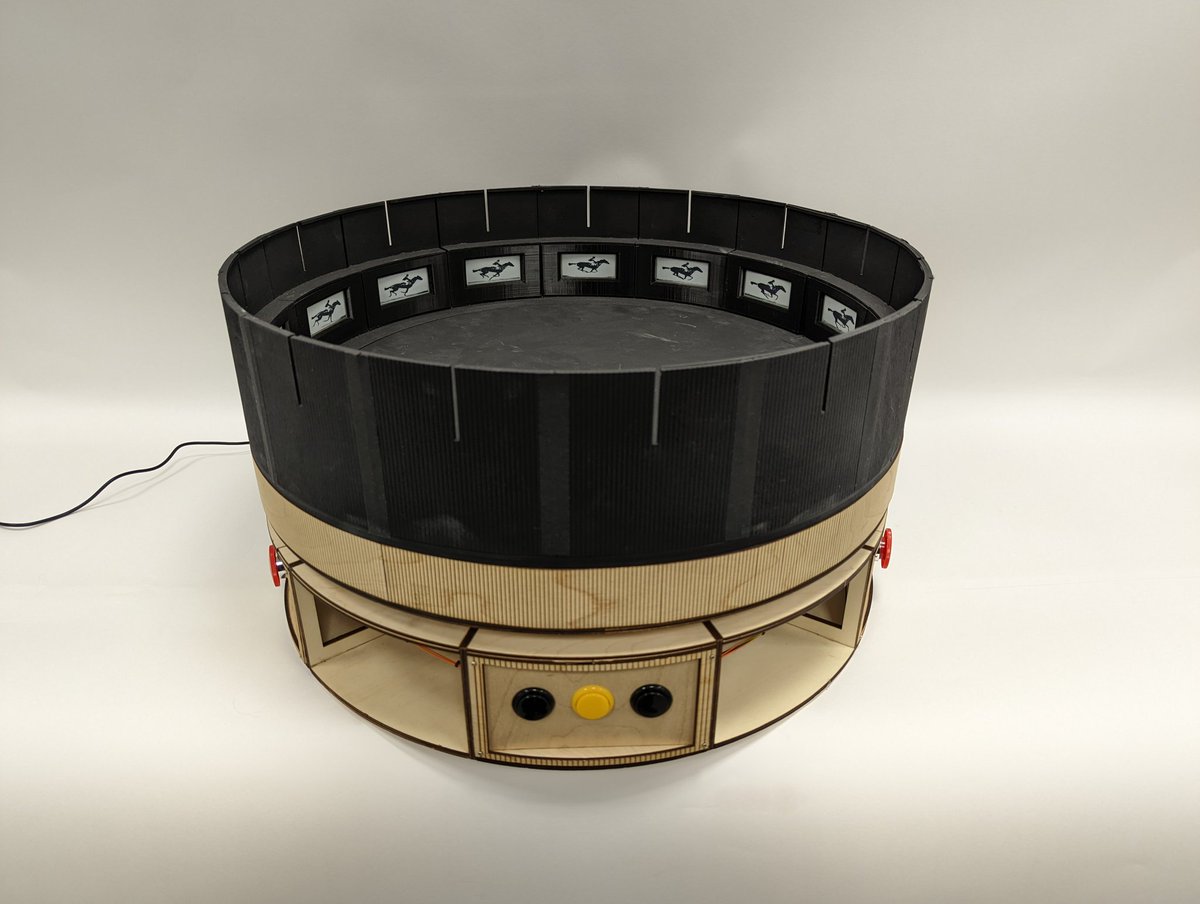 CannonFodder's tweet image. It was great fun showing Zoe to the kids , their smiles made the 250 mile round trip worth it and #MicroPiNoon was good fun too!