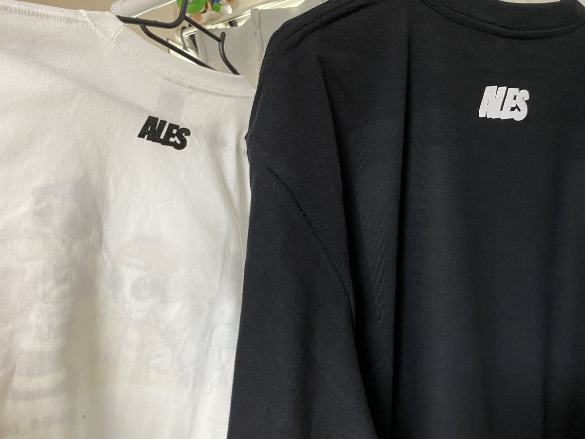 blazing420good's tweet photo. まあまあウケ良かったんで8月に追加販売👽
その前にプレゼント企画でもしちゃいま��🎁
締切は3日後の28日12:00ぐらいにします
条件はツイートをRTとアカウントをフォローで
好きなカラー好きなサイズを1人にプレゼント🔥
どうせそんなRTこやんから倍率低めなはず💙 https://t.co/CO18KSwESR