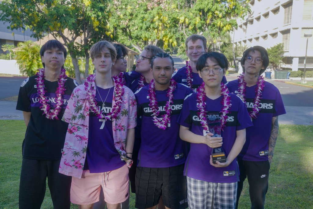 LAGladiators's tweet photo. In all their glory: YOUR MIDSEASON MADNESS CHAMPIONS 🏆🌺 #ShieldsUP https://t.co/7o92Y4axwQ
