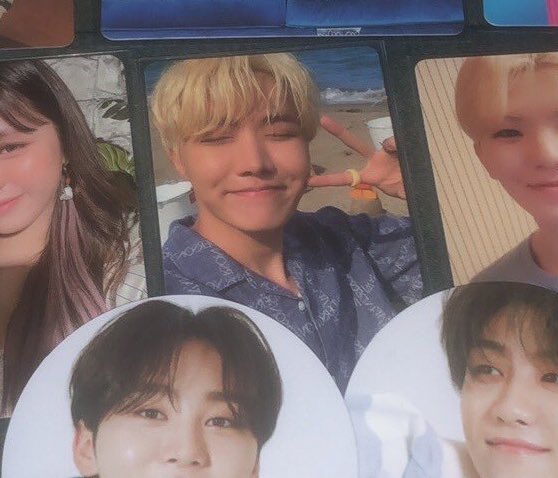 NikittiesShop's tweet photo. wts / lfb • ph  

JHOPE BUTTER PEACHES

Php 380 + lsf

• PAYO
• good condition
• On hand &amp; ready to ship

Reply “mine”

🏷 lfs wtb bts album v taehyung jk jungkook rm namjoon suga yoongi jin jhope jimin photo card pcs https://t.co/tu34PFCTL1