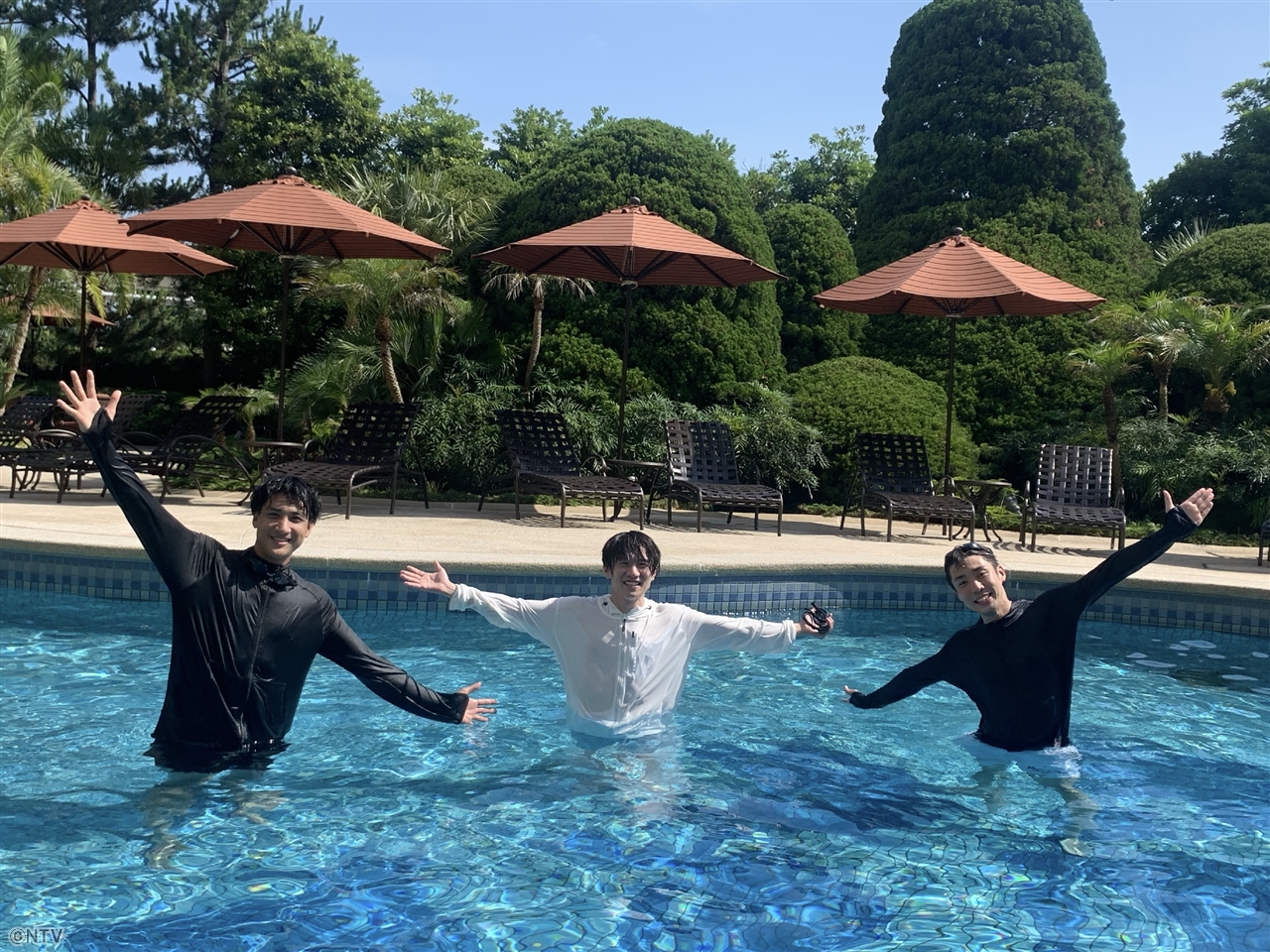 Zip 公式 風間ディズニー22夏 風間俊介がこの夏のディズニーの楽しみ方を 山本紘之アナ 山﨑誠アナと３人でお届け 夏限定でパワーアップしたびしょ濡れアトラクションや ひんやりグルメなどが続々登場 さらに ディズニーでプールを大満喫