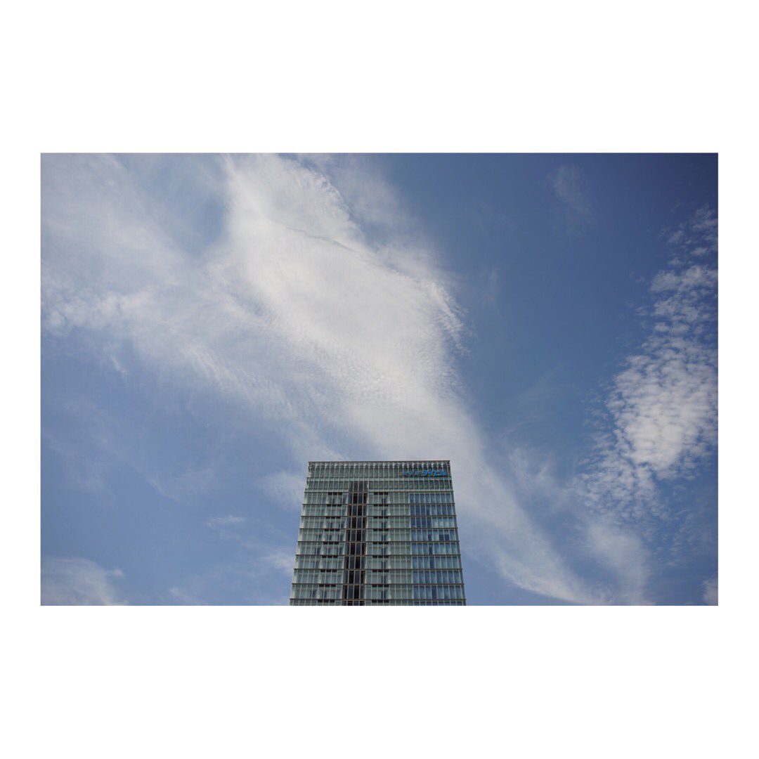 nisshincamera's tweet photo. 【商品紹介📸】
👀✨CONTAX Distagon
25/2.8 MMJ
ラジオ会館の屋上から広角レンズで試写してみました🙌
やはり色味が鮮やかでとても綺麗です✨
風景撮る方にも是非オススメです☆
#contarex #distagon #mmj
#carlzeiss https://t.co/VKpDFD5aBW