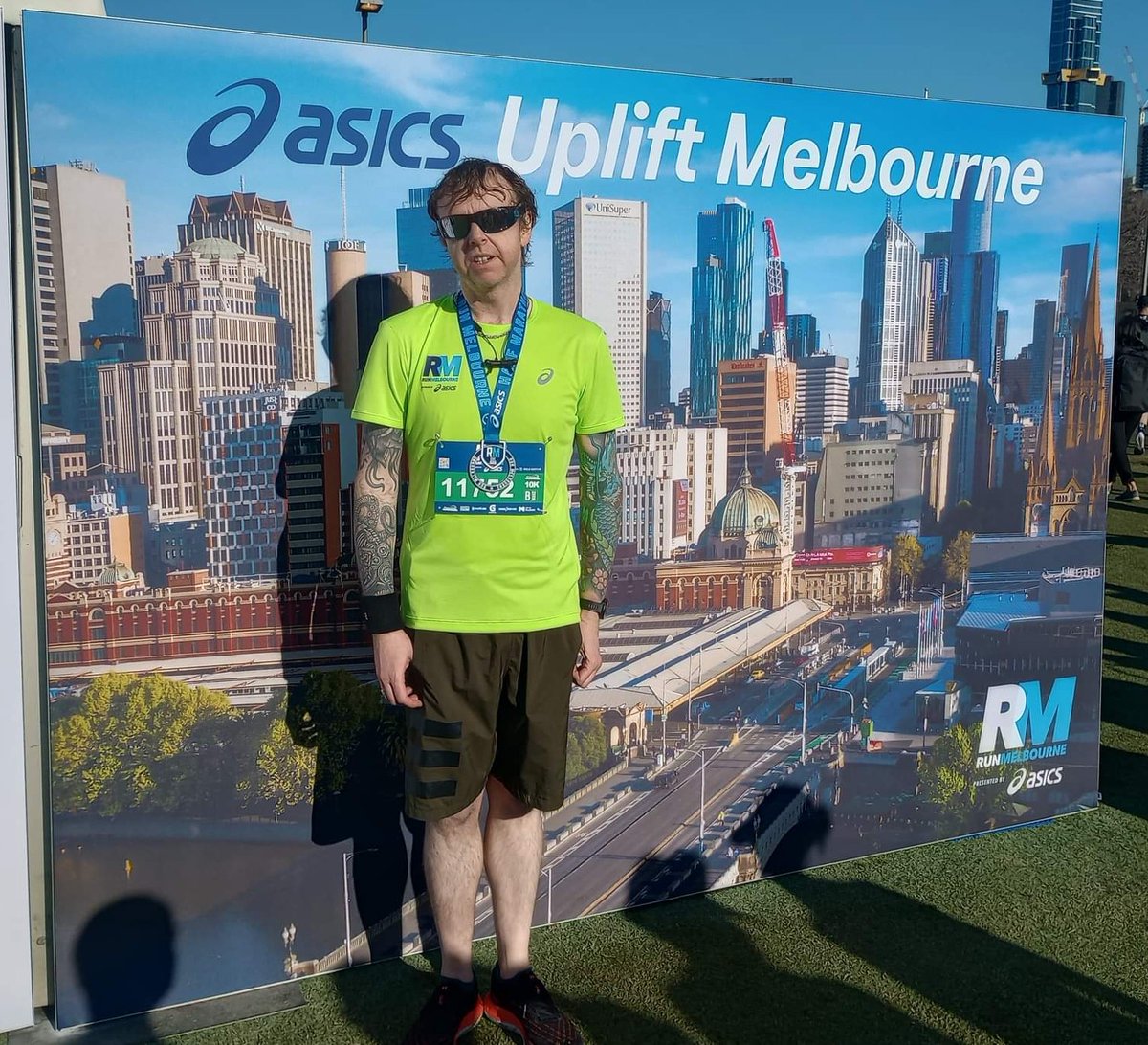 jonredsnz's tweet photo. 10k in the books today at #runmelbourne2022 - beat my target time in my first event at this distance. Great to get out doing stuff again and a perfect day for running. Great stuff Melbourne! #awkwardphoto https://t.co/umBlZFWaKg