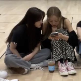 089FILE's tweet image. 