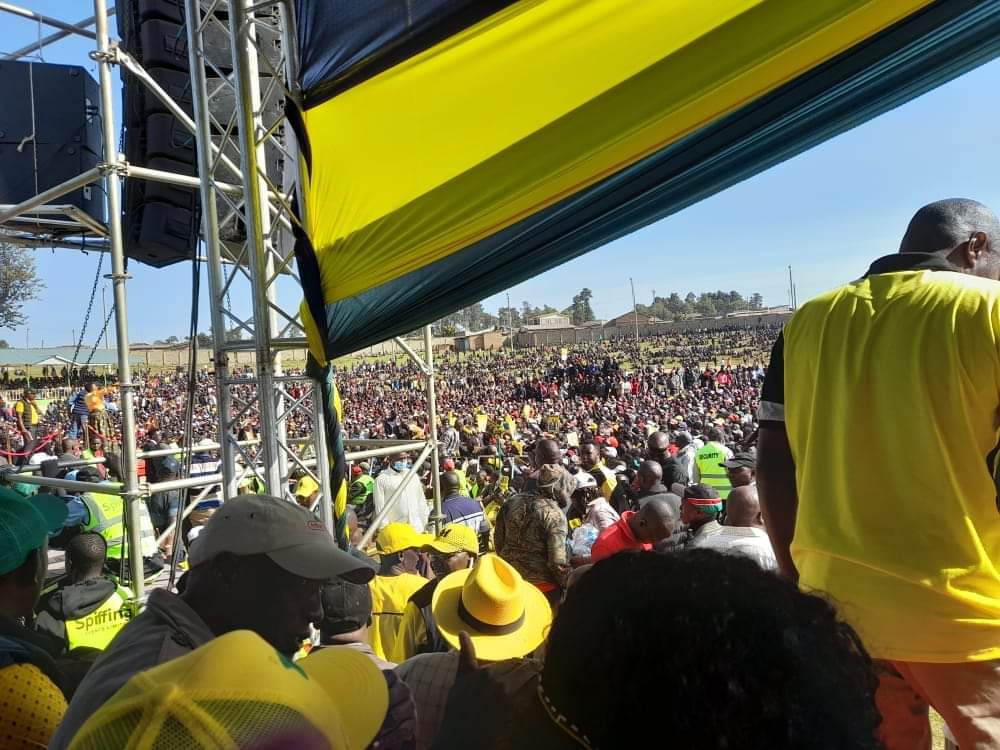 PHIAMAX's tweet photo. Kaptkatet Stadium full warming up for the 5th president @WilliamsRuto and DP Hon. @rigathi
Hawa hawajui Jokes...
#RUTORIGATHI #RutoThe5THPresident #KenyaKwanza #ChamaNiUDA https://t.co/wgecGFqaGF