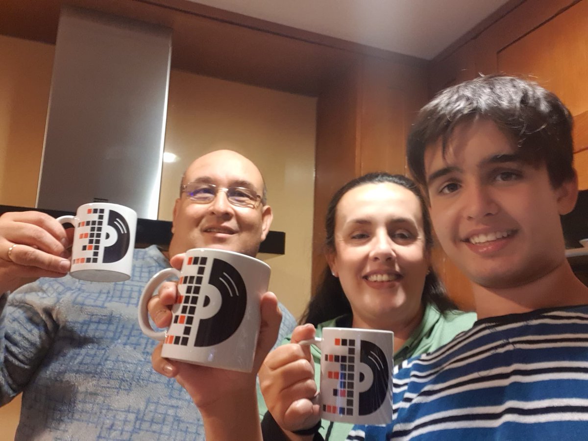 Arranca la edición de verano de <a href="/Recuerdas_net/">Recuerdas.net</a> con <a href="/VictoralmansaFM/">VictorAlmansaFM</a> y el patrocinio de <a href="/VisionAlmansa/">Opticalia Almansa 👂 👁‍🗨</a>  perfecto para escuchar en familia .Escuchanos en tu radio más cercana o en la web recuerdas.net