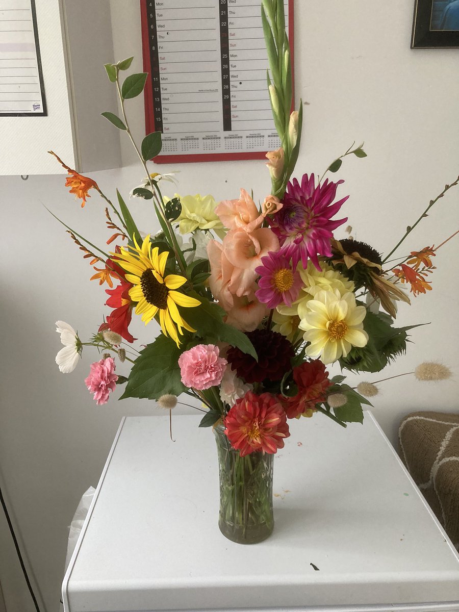 Message for Lodge Almoners. If you have anybody on your books who would benefit from a free bunch of flowers. Please get in touch.