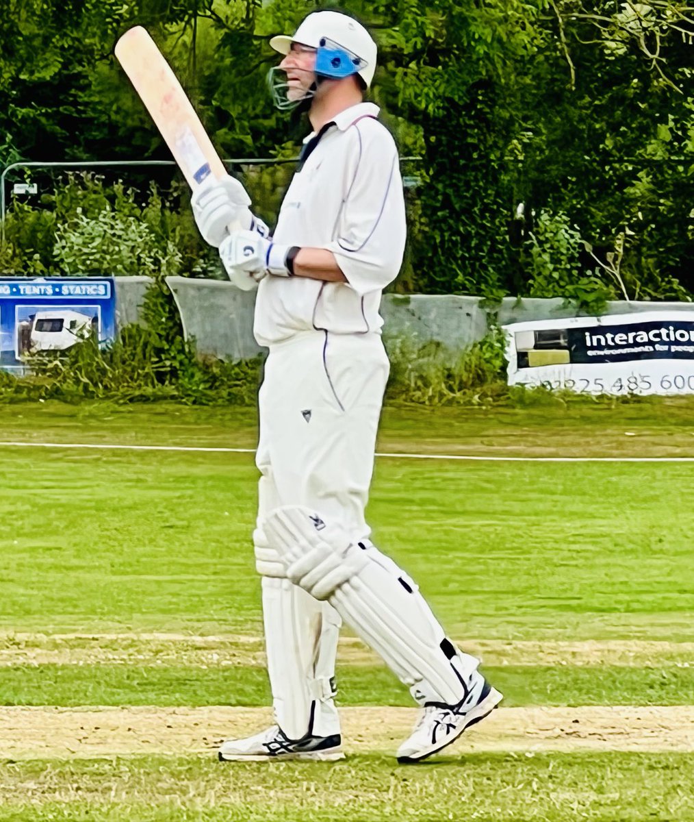 DyrhamCC's tweet photo. A great derby day win as the Ds seal victory v @Bitton_CC 2s batting first Ds posted 223/8 runs shared around. @TEvans_90 led the seam attack returning 3/22 @AndrewAgl1971 bagging 3/28 to see our hosts dismissed 113ao #maxpoints #winningfeeling #uptheDs🦌 https://t.co/ikAJPC3Bve