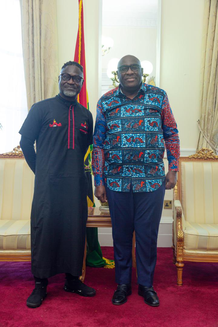 countrymansongo's tweet image. Bite the hand that fed you and you'll regret for life. 

I am me, accept it ,or go your way. 

#Firee ogyaaaa 🔥✊@adom_tv @Asempa947_FM