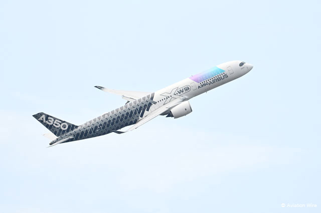 Aviation_Wire's tweet photo. A350-900、静粛性際立つ飛行展示=ファンボロー航空ショー https://t.co/d0Ua9aTMuI #A350 #A359 #FWWCF #FIA2022 #FIA22 https://t.co/bX641ECJTb