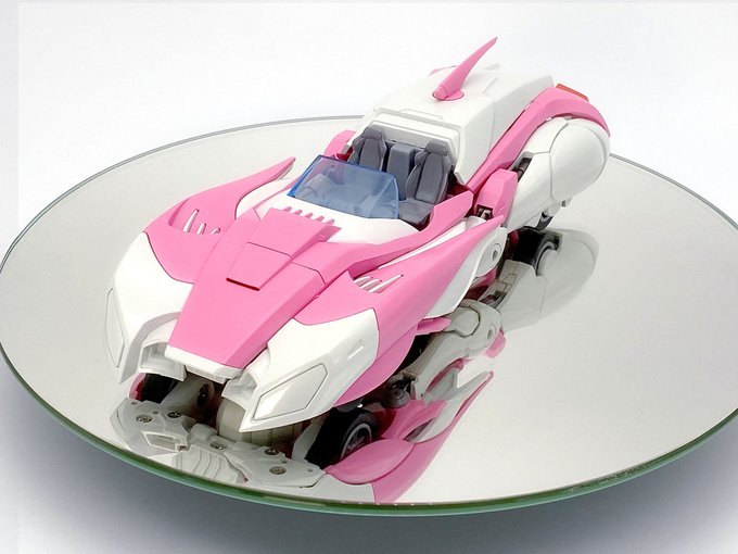 【フィギュア紹介】CDL-01 RC G1 アルシー
白とピンクのカラーリングがとってもエチチな
スポーツカーフィギュアです。

今回は、胸に七つの性癖を持つ男にしか何を言っているか
わからないと思いますので、普通人の方々はスルーして下さい。 