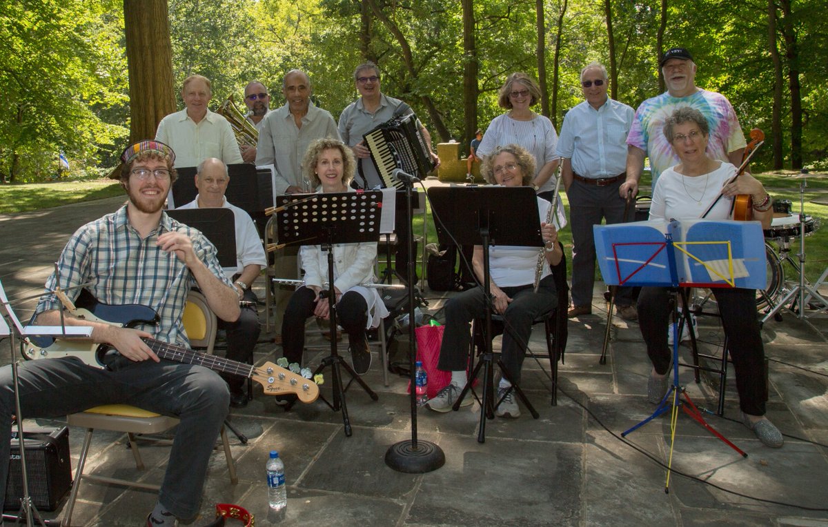 What a fantastic day to enjoy rarely-performed klezmer music at HeARTland, 8187 Camp Road, Homerville, OH 44235 today at 2 pm. Bring your lawn chairs, blankets and picnics! More info at ormaco.org!