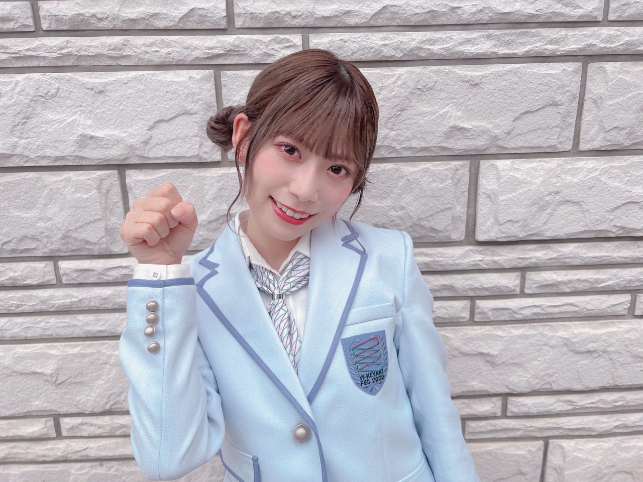 更に再値下げ) 日向坂46 東村芽依 限定ポスター 更に再値下げ) 日向坂