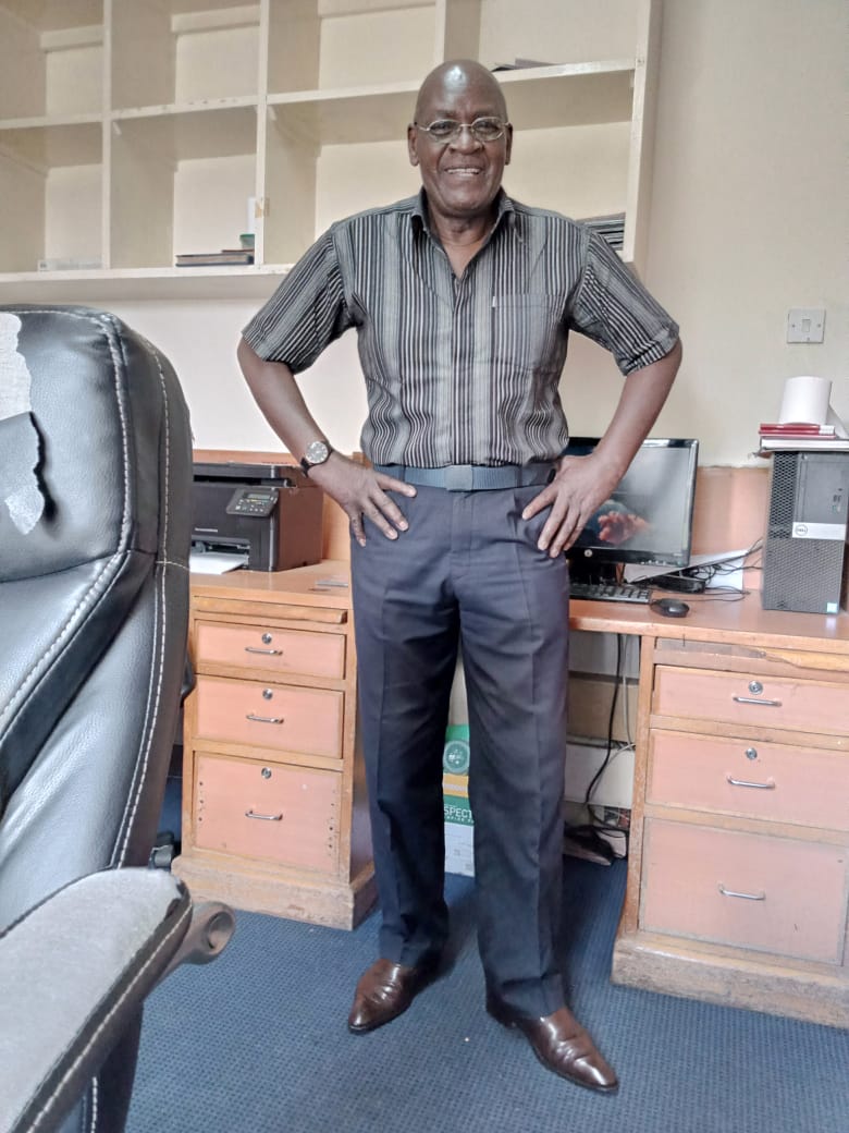 RHUMBA AFRICA YAKHOLA MUNZU MUMWO. WIRECHESHE OKHUBA NINASIE MU RHUMBA AFRICA NOHOMBA TAWE. OLINDANGA SHINA? Anunda Sakwa "PAPA" <a href="/Mulembe_FM/">MulembeFM</a>