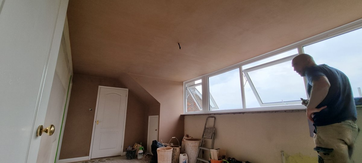 GaVinciPlaster's tweet photo. Bedroom reskim in Horndean
#plastering #plasteringuk #plaster #plasterwalls #plasterceiling #plasteringlife #plasteringtools #plasteringwork https://t.co/CPUFdvLo43