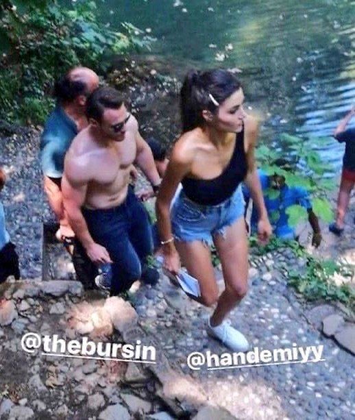 foreverhandemiy's tweet photo. 😭🤍😭🤍😭🤍😭🤍😭🤍😭🤍😭 https://t.co/k2HdGwNoVP