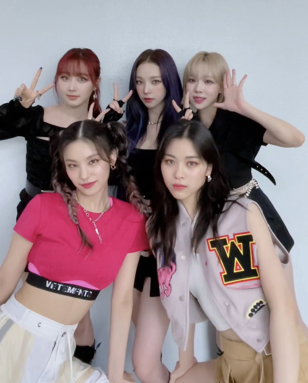 Yalangoch fitnes qizlar Kemerovoda tranvaylar bormi?