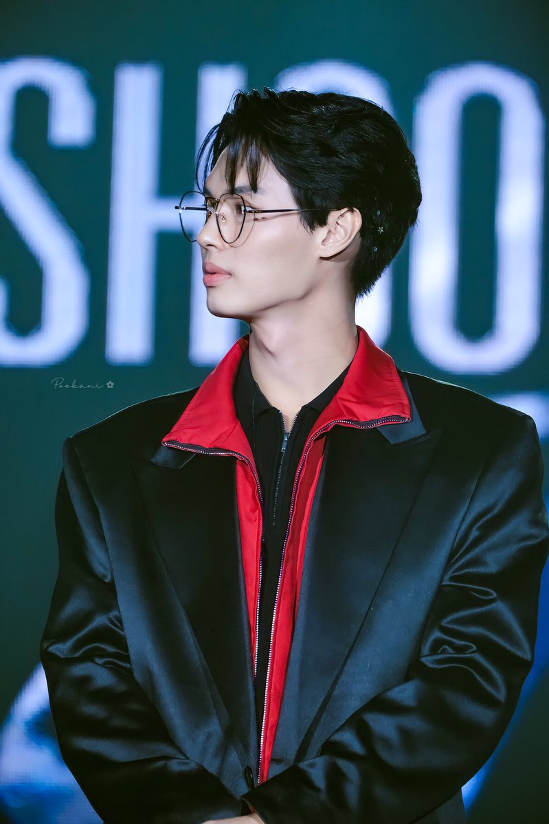 pookanihide's tweet image. น้องวินน่ารักมาก ดาวข้างหูก็น่ารักมากกกก  🐰⭐️🤏🏻 #ShoortingStarConcert #winmetawin @winmetawin