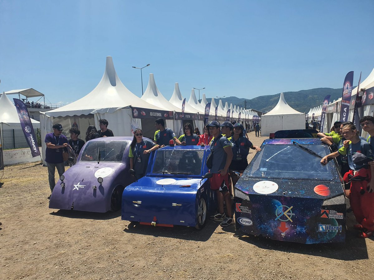 dogaeuprojects's tweet photo. TEKNOFEST EC Elektrikli Araç Yarışlarından kareler📸 
📍Körfez Pisti/Kocaeli 
@teknofest @zuhalyd @EnisEryaman @KartalDoga04 @FloryaDoga_ @VakfDoga https://t.co/YLYBuc6GoA