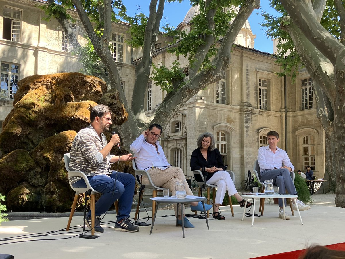 sceneweb's tweet photo. Tiago Rodrigues rejoint l’équipe du @FestivalAvignon https://t.co/4F7tRgIJbO