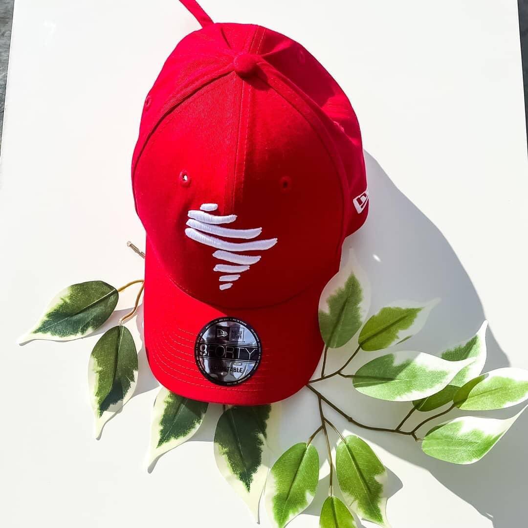 Gututich's tweet photo. In the red Africa 9Forty @NewEraCap 🇺🇸🌹 https://t.co/EgrhIRgzeo