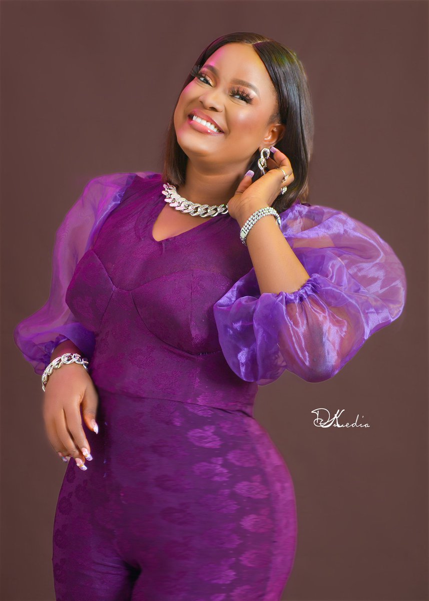 Darkosignatures's tweet photo. 27th years of God's grace,faithfulness, immeasurable mercies. It's been an amazing journey so far, through thick and thin, through the ups and downs i can't be more than grateful to God. Happiest birthday babygirl
 
#July23rd https://t.co/1qv5ybIqza