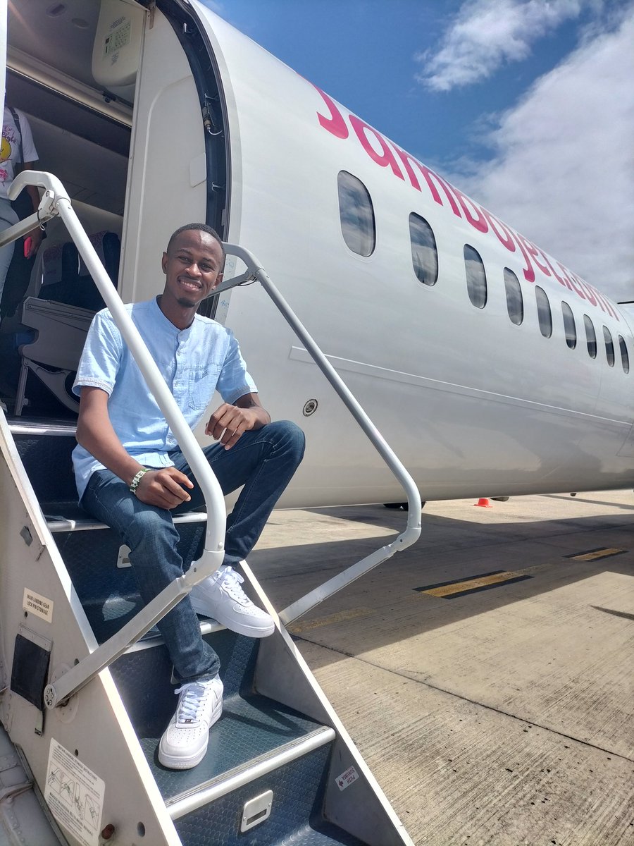 We said in 2022, we are not catching feelings. Catching Flights only. This Friday i did the @CapitalFMKenya & @FlyJambojet #FridayFlightJamboree to Mombasa with @DeejayADRIAN on the decks; the first Dj to play on a commercial flight at 30k feet in Africa. #NowTravelReady