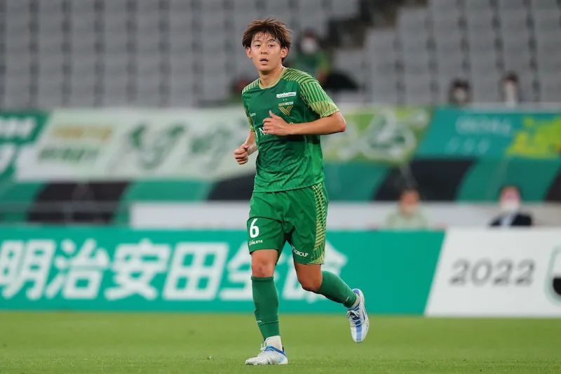 ファンサカ仕様よ Rt Domesoccer ブログ更新 ガンバ大阪が東京ヴェルディmf山本理仁を完全移籍で獲得と発表 ガンバ大阪から日の丸を背負う選手になれるよう頑張ります T Co Vmu6rb21bx Gamba Verdy T Co Qt Twitter