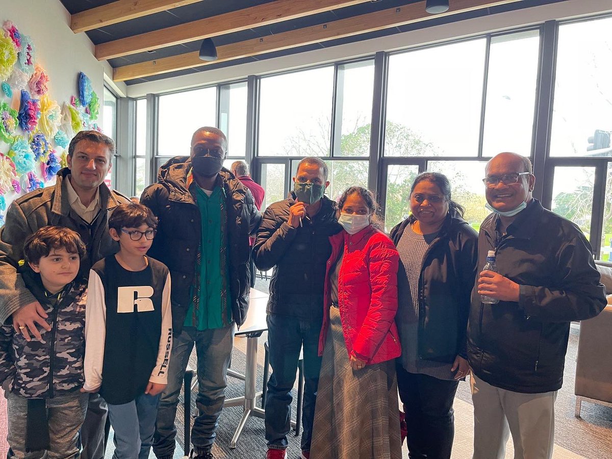 RedTsoungatweet's tweet photo. Sunday at the Mt Albert Baptist Church. 
Good to meet ppl and talk about the local about the local government elections. #mtalbert #community https://t.co/054exgYej0