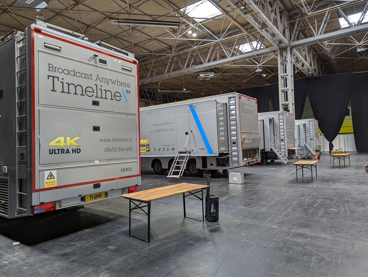 ᗩᗪᗩᗰ GIᒪᔕOᑎ tweet media