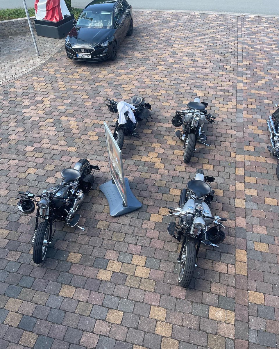 Aufen Kaffee bei der Bike Farm top hier 😎✌🏻