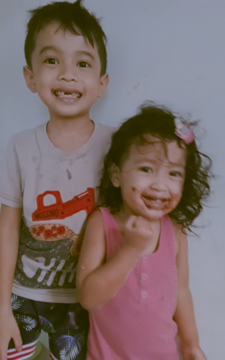 Cheley27C's tweet photo. Ilove you both 😍 https://t.co/PSdE4QtwSU