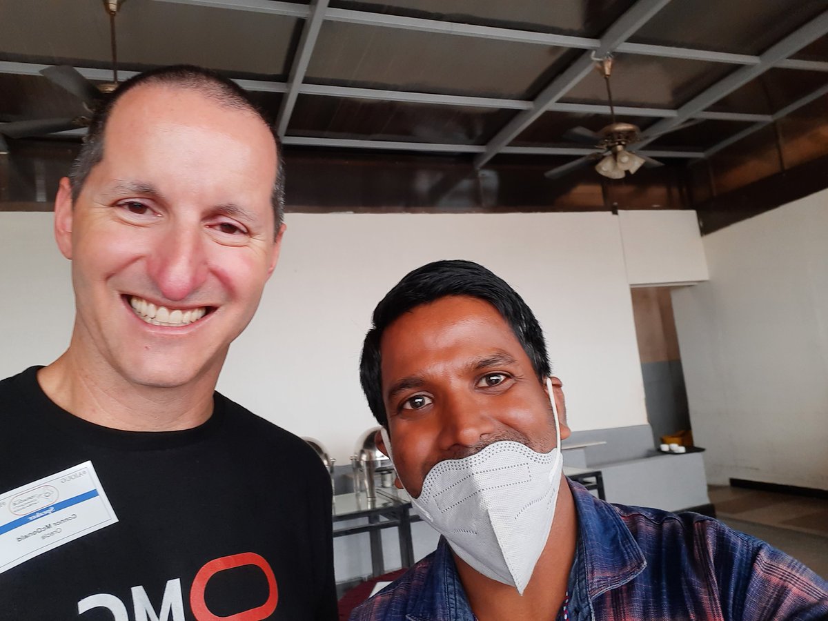 iamsparida's tweet photo. With conner at aioug ocyatra2022. #aioug #ocyatra https://t.co/AXwe5iz165