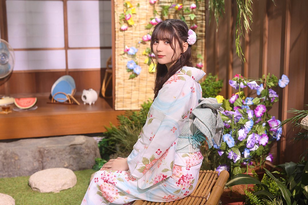 清夏彩る涼の装　小坂菜緒

#ユニエア 
#小坂菜緒